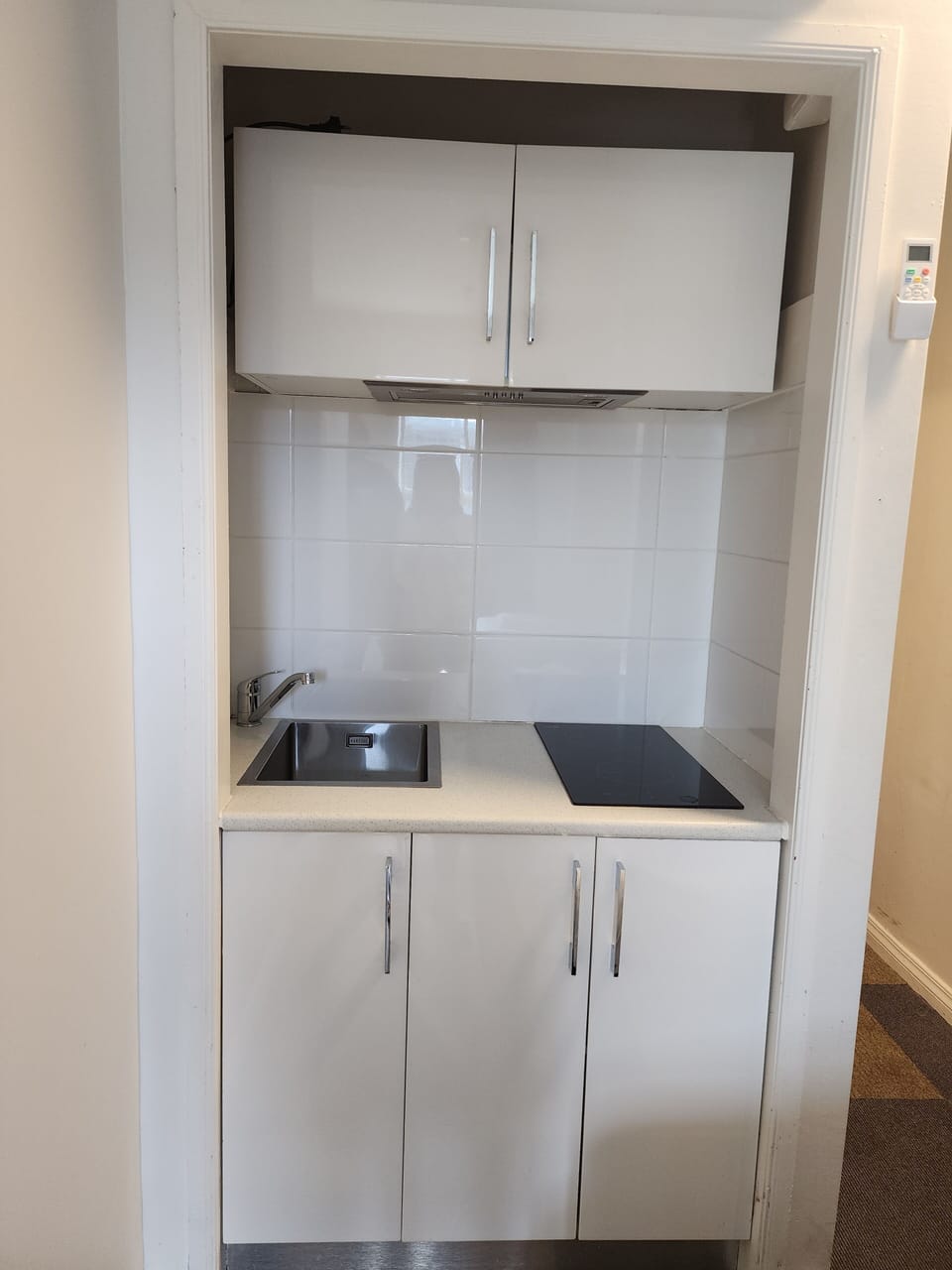 Standard Double Room | Iron/ironing board, free WiFi, bed sheets