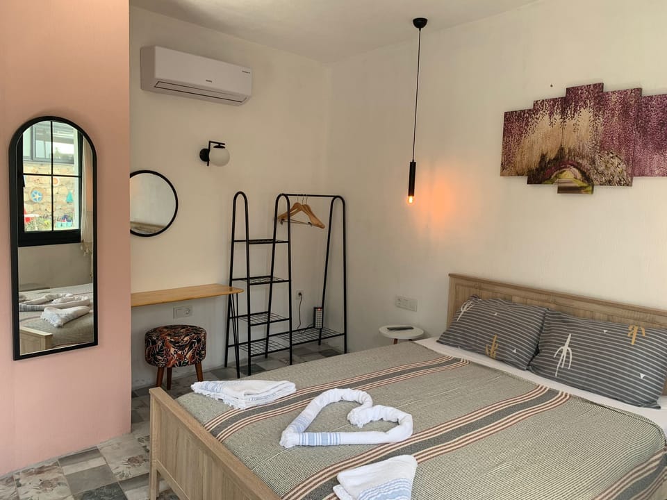 Comfort Double Room | Egyptian cotton sheets, premium bedding, minibar, individually decorated
