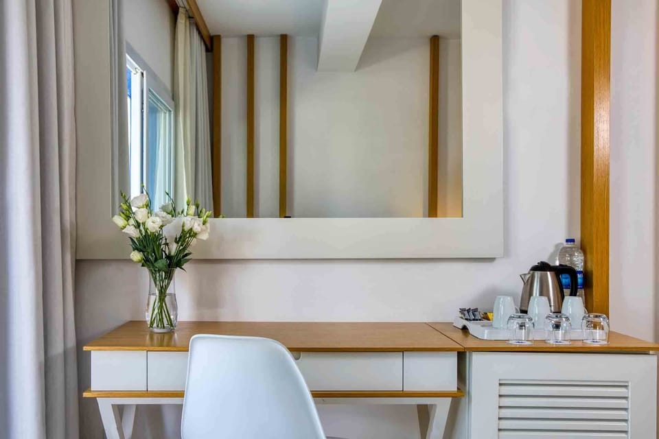 Minibar, in-room safe, blackout drapes, soundproofing