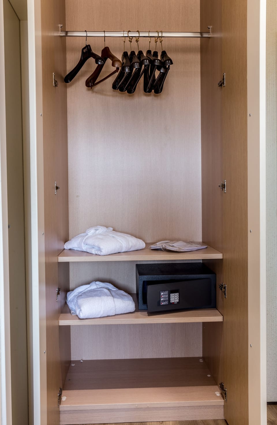 Classic Double or Twin Room | Room amenity