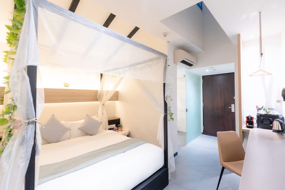 NuVe Enchanted | In-room safe, desk, iron/ironing board (on request), WiFi (free)
