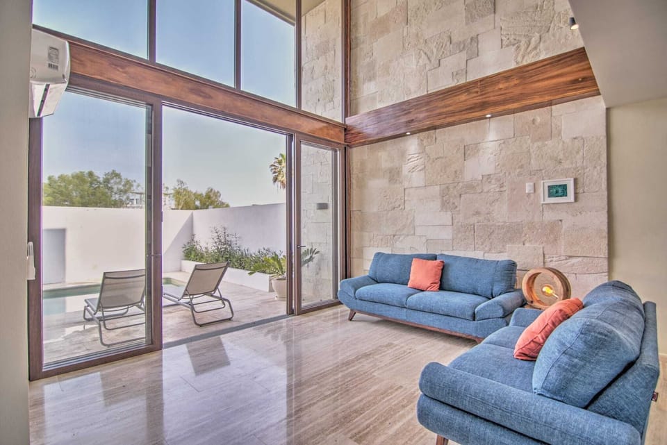 Living room #1