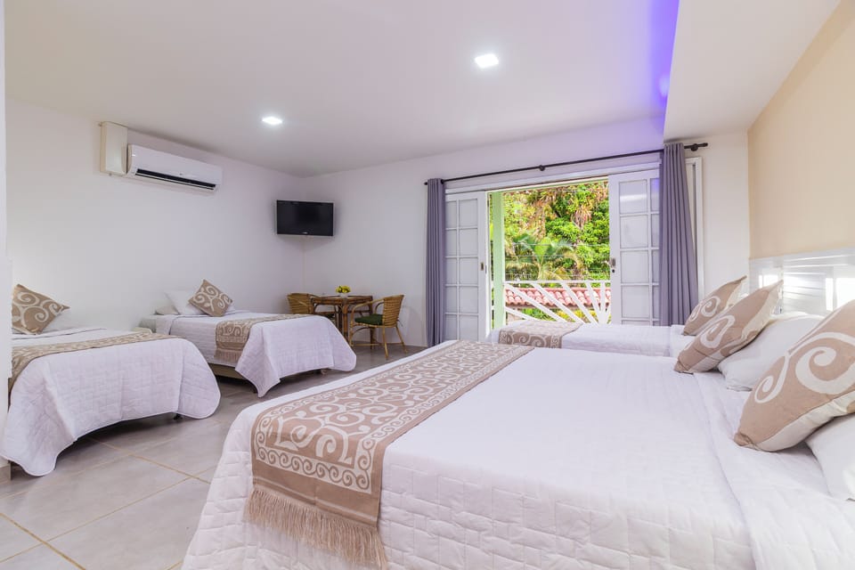Quintuplo standard | In-room safe, iron/ironing board, free WiFi, bed sheets