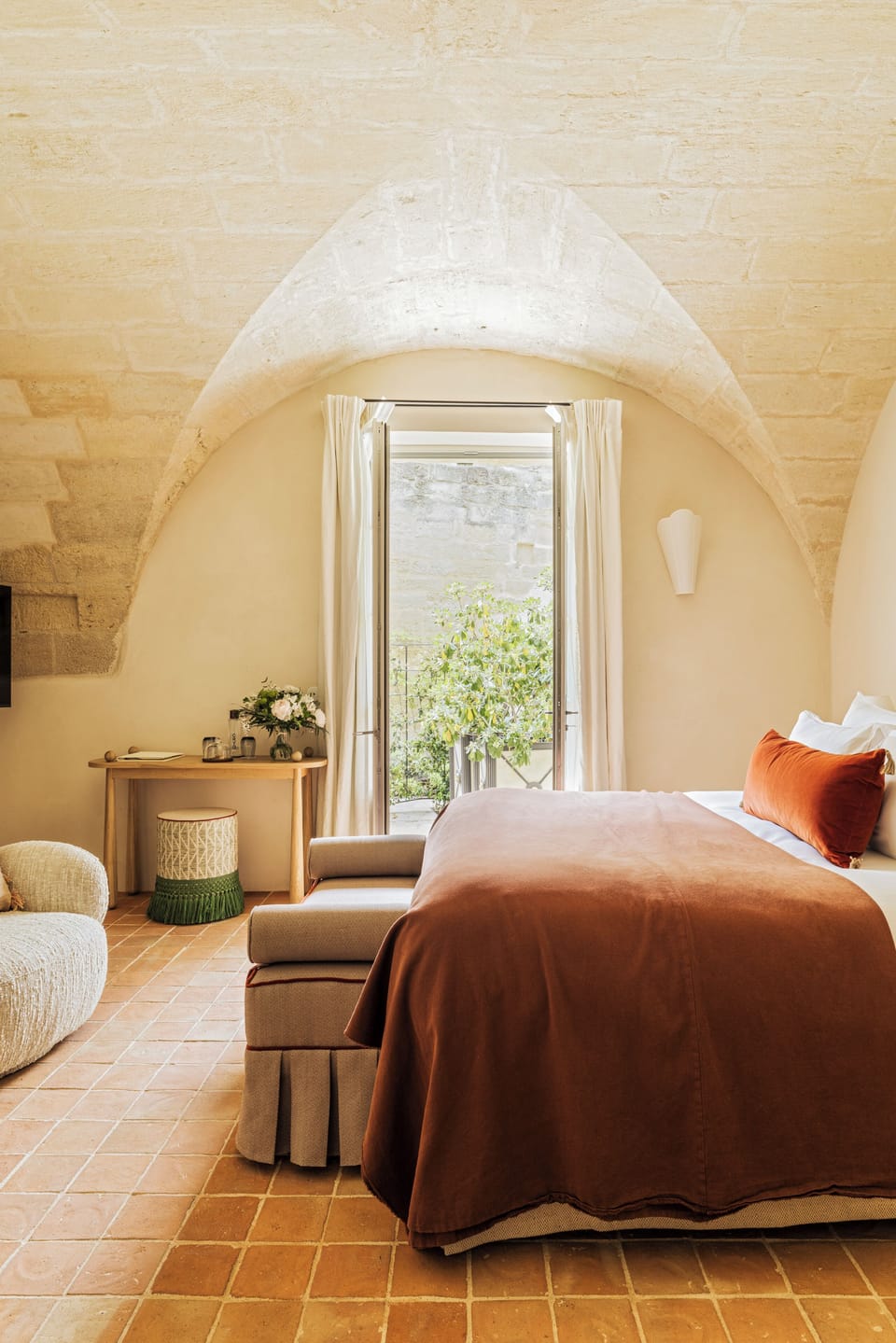 Junior Suite | Premium bedding, minibar, in-room safe, soundproofing