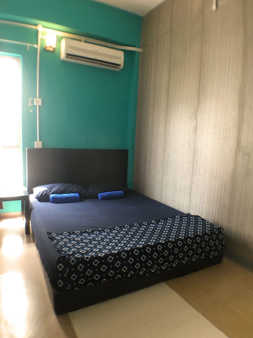 Double Room, Shared Bathroom (With Aircon) | Free WiFi