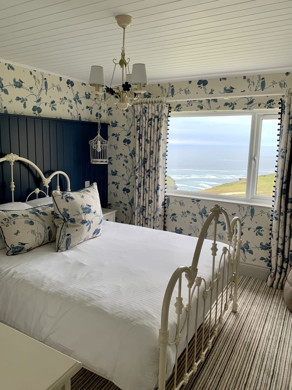 Luxury Self-Catering Apartment No 1 (Not Pet Friendly) | Premium bedding, iron/ironing board, cribs/infant beds, free WiFi