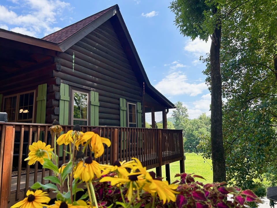 Large porches and decks all around Creek Waters cabin