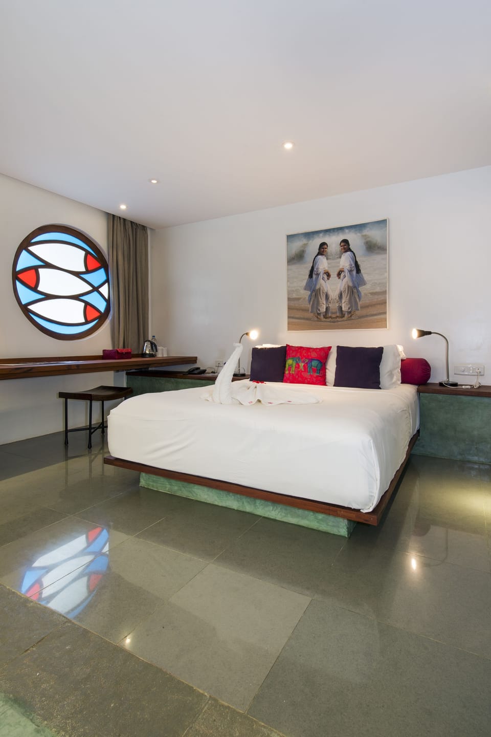 Vembanad Suite Garden | Premium bedding, minibar, in-room safe, desk