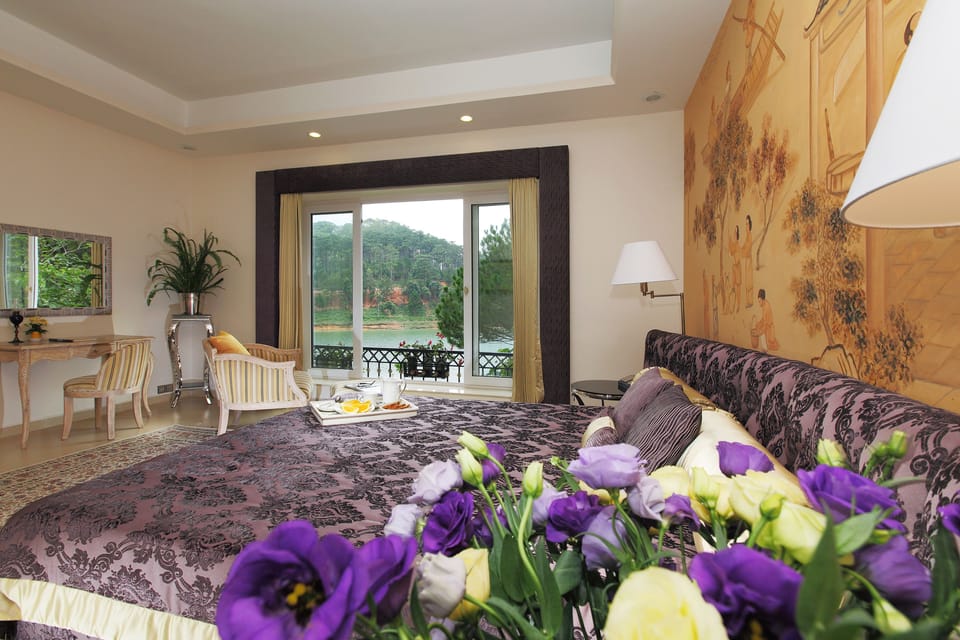Villa, 4 Bedrooms | Premium bedding, minibar, desk, blackout drapes