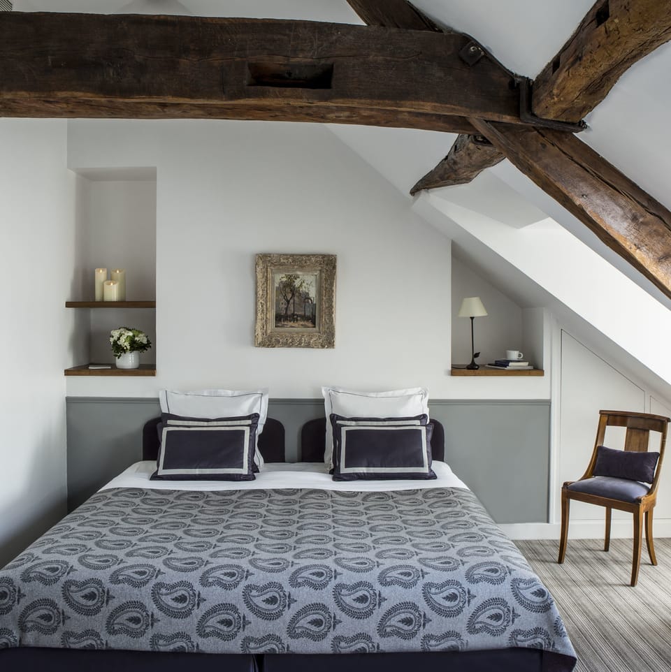 Junior Suite | In-room safe, desk, soundproofing, free WiFi