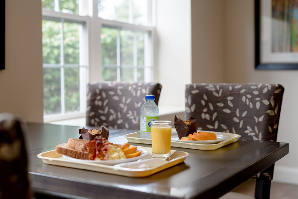Free daily self-serve breakfast
