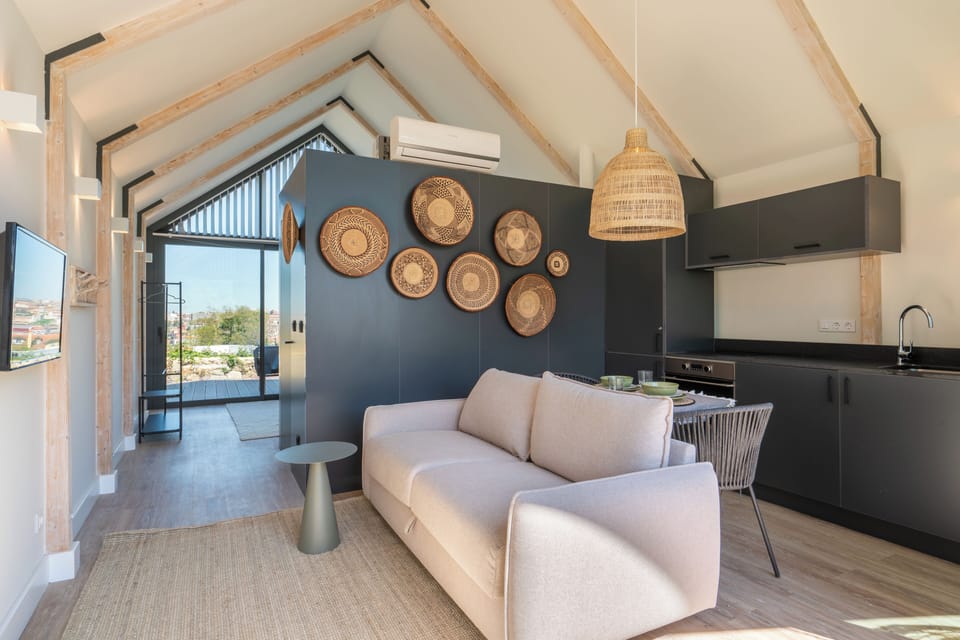Deluxe Bungalow, 1 Queen Bed with Sofa bed, City View, Garden Area | Private kitchen