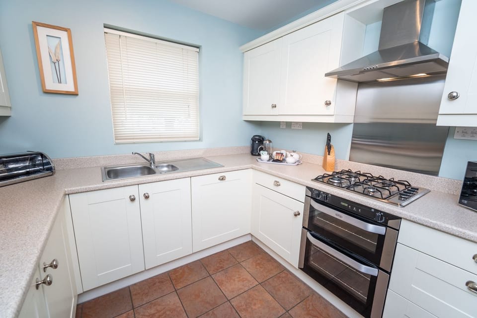 If you would rather eat out than cook, there are a wealth of pub and restaurants on your doorstep