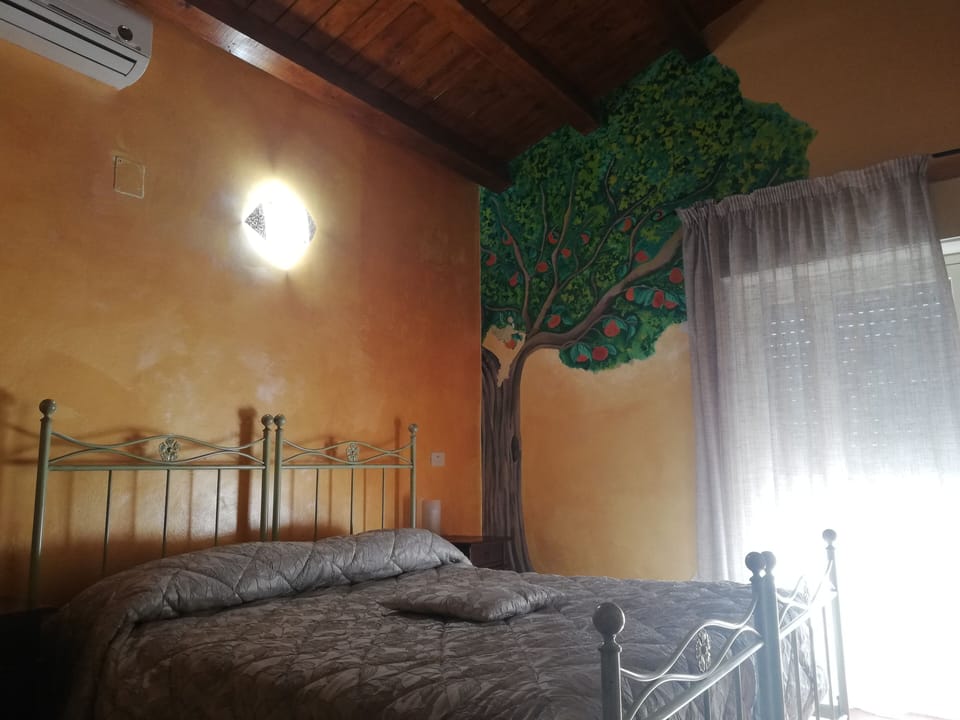 Comfort Triple Room