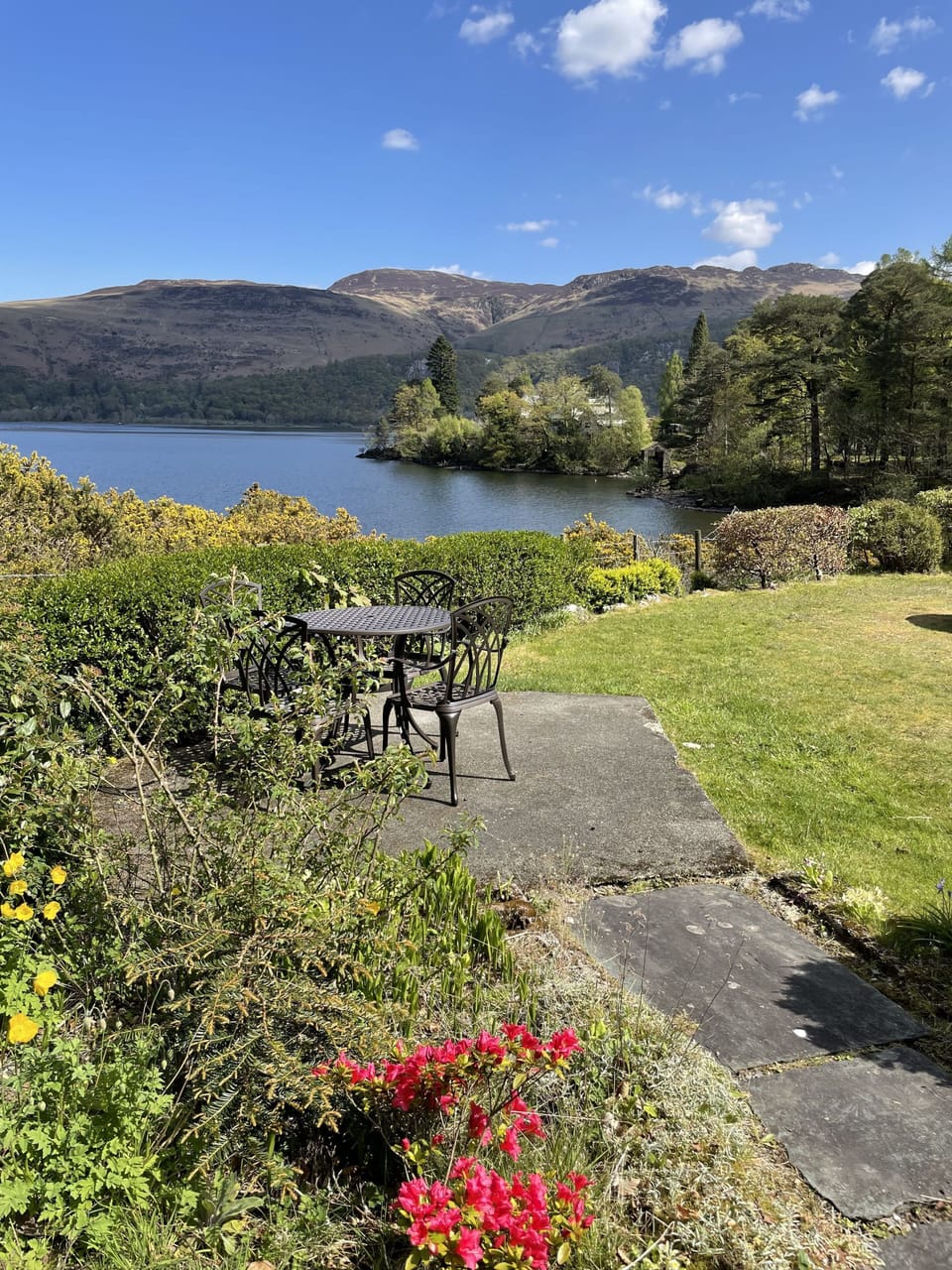 Breakfast with a view - enjoy your morning coffee outside on the warmer days