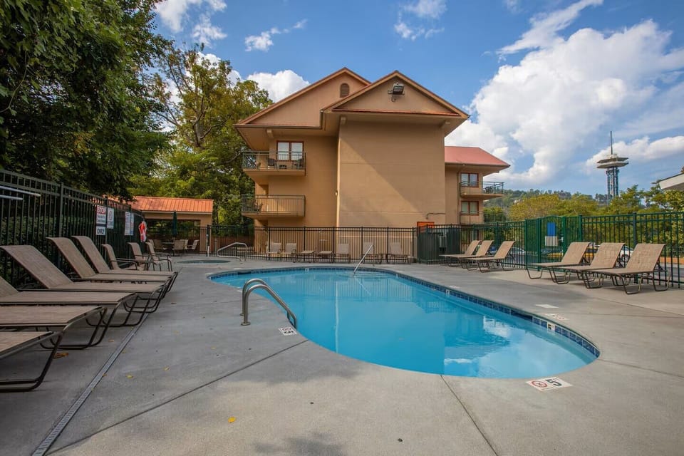 Seasonal Pool