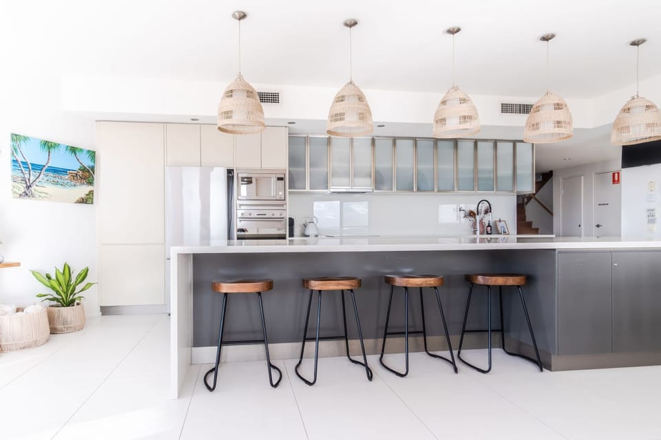 Well equipped modern kitchen.