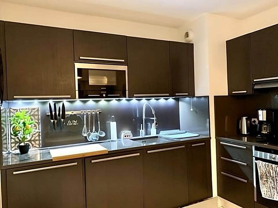 Kitchen amenities for your convenient vacation.
