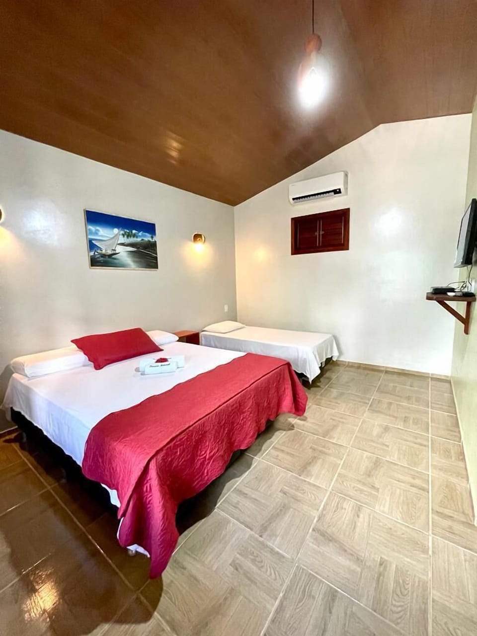 Classic Double or Twin Room | Free WiFi, bed sheets