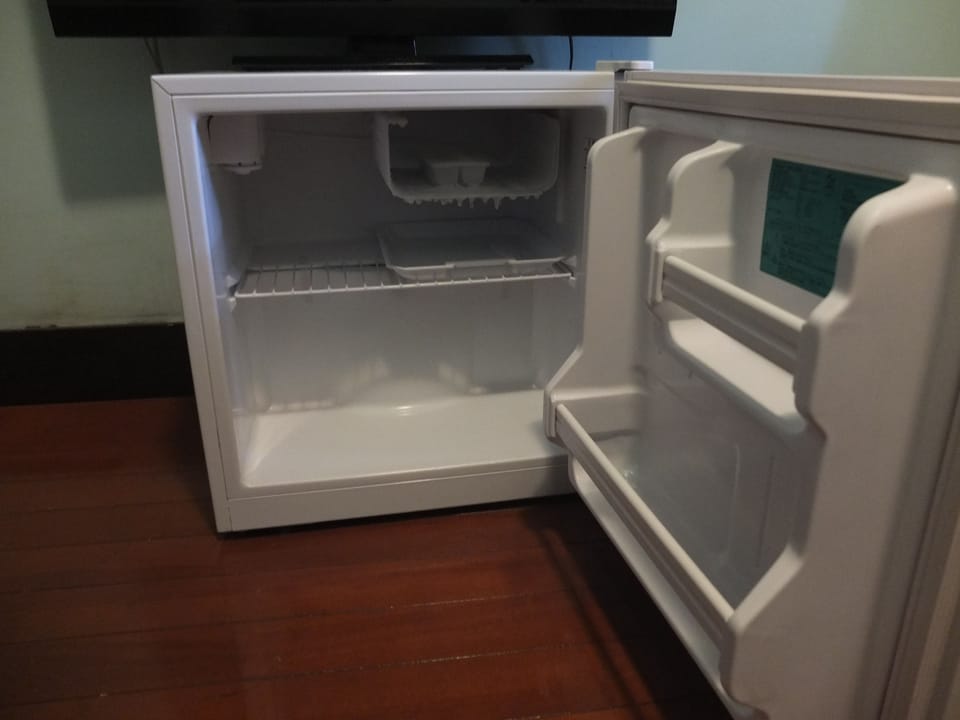 Twin Room | Room amenity