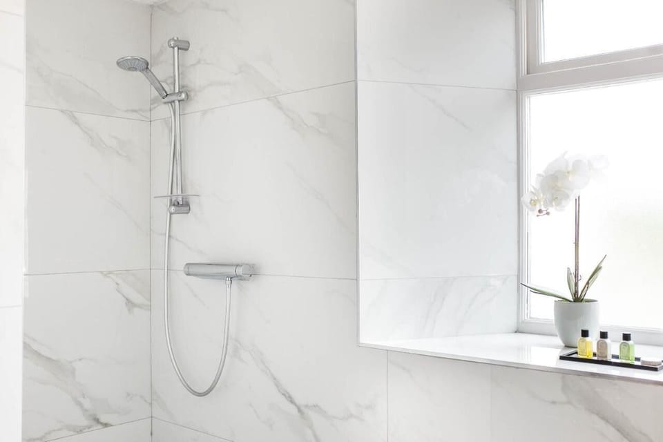Shower area 