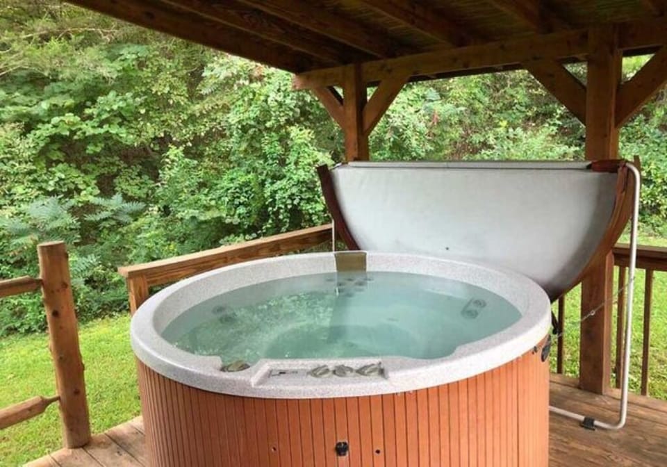 Hot tub