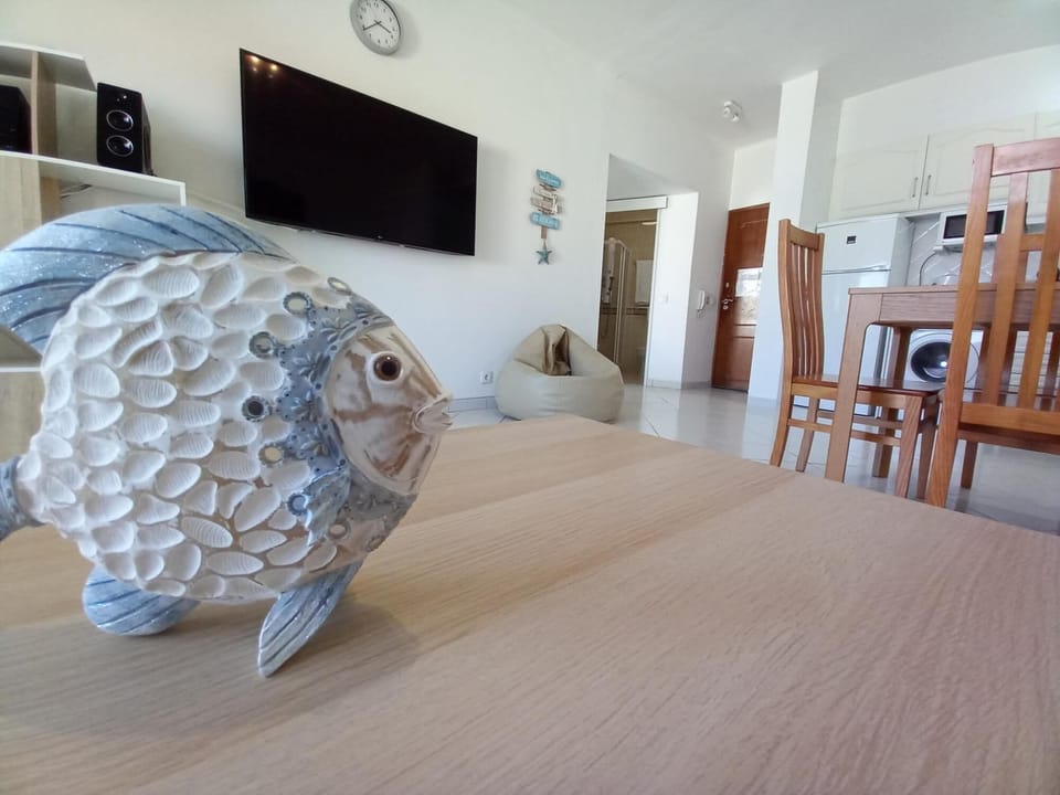 House | 2 bedrooms, iron/ironing board, WiFi