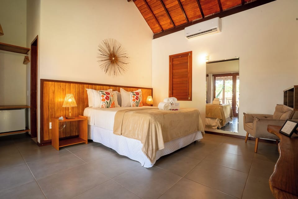 Bungalow, Private Pool, Garden View | Desk, laptop workspace, blackout drapes, WiFi (free)