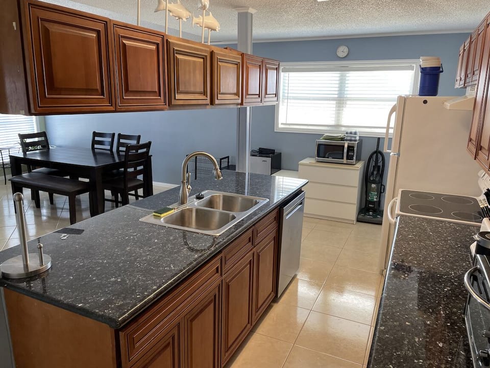 Kitchen Island