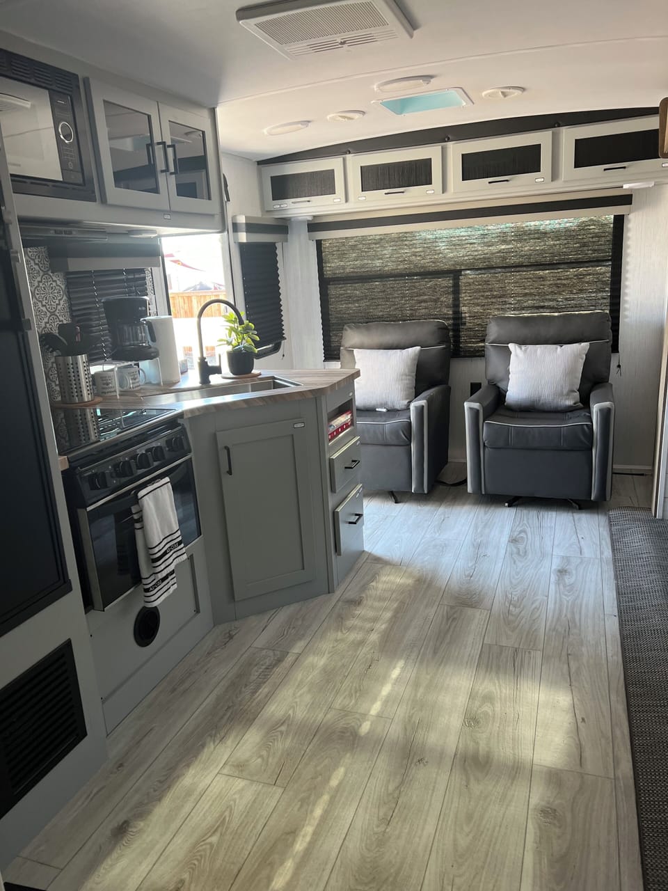 Kitchenette with everything you need to make your own meals!