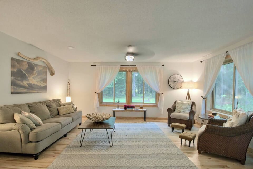 Welcome to South Shore Chalet!