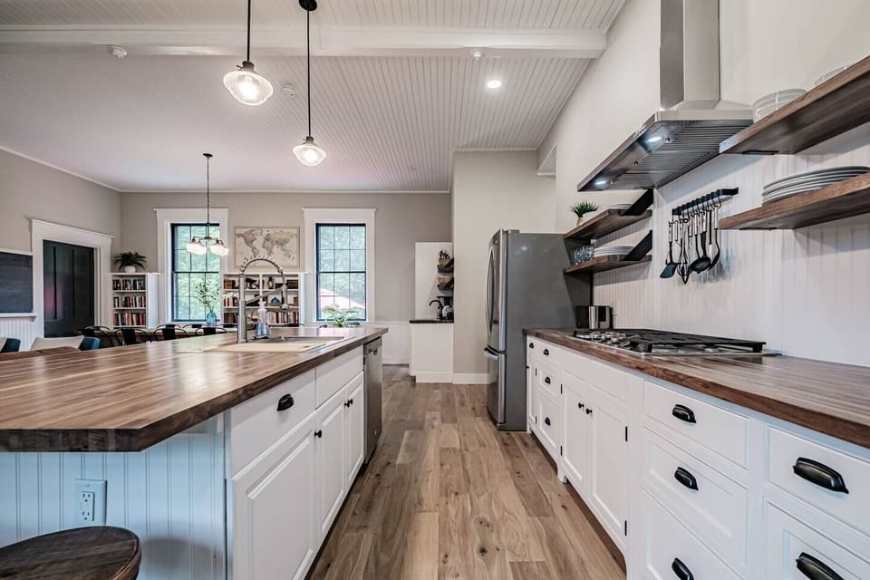 The kitchen is perfect for large groups cooking together.