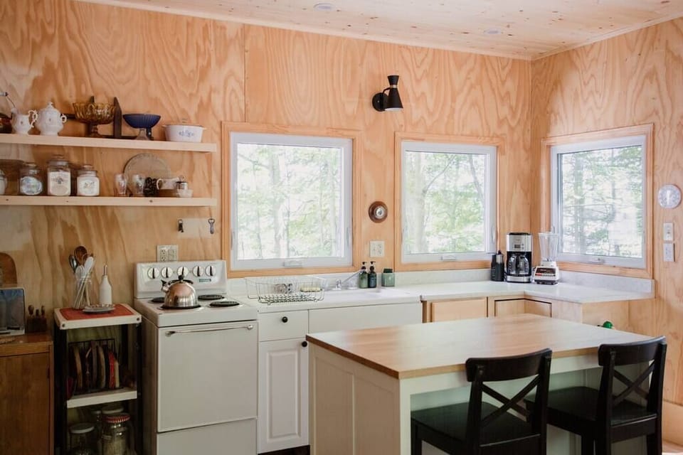 With no shortage of natural light and counter space, the Dance Hall kitchen is ready for family-style meals.