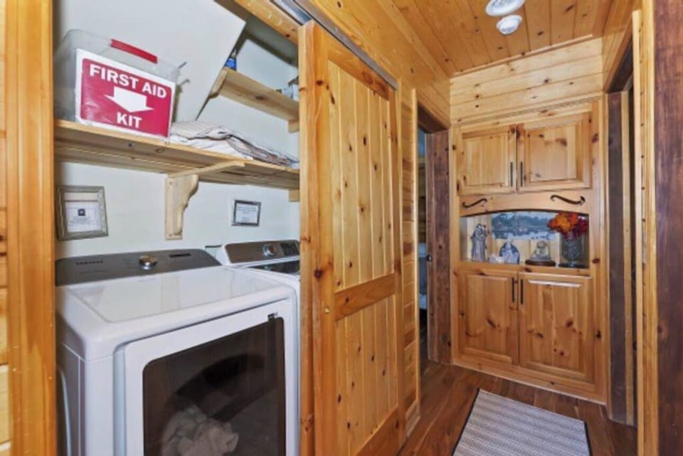 Full new Samsung washer and dryer