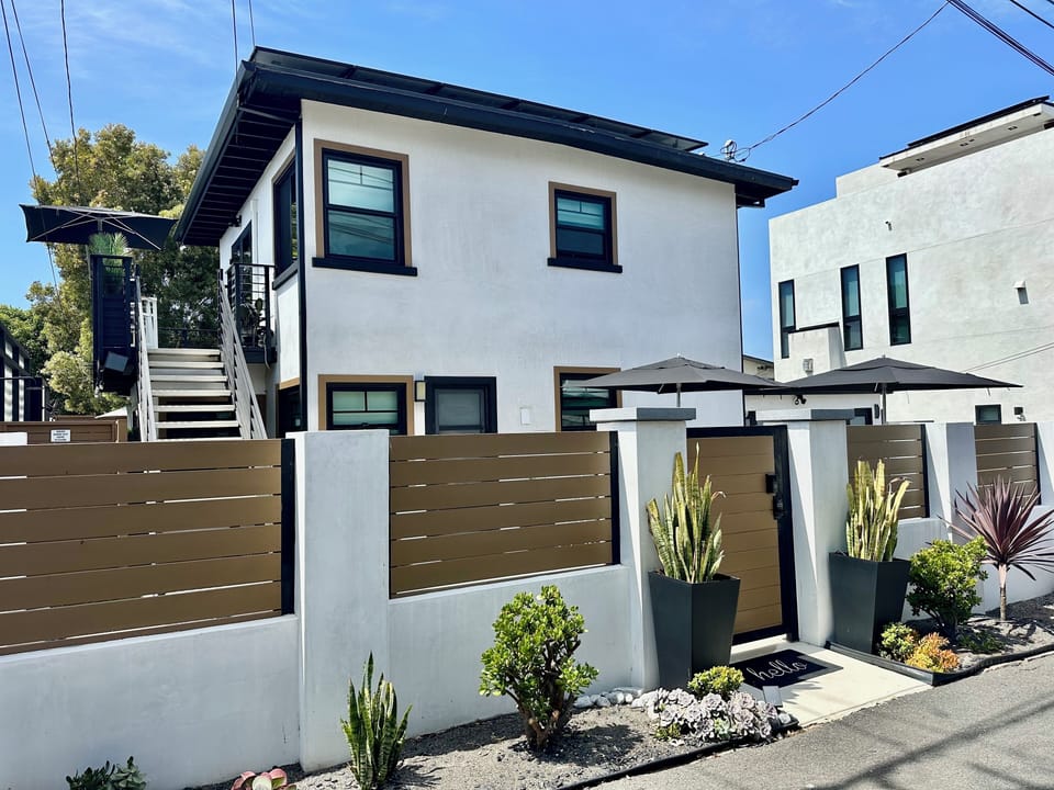 Private upstairs unit with stairs 