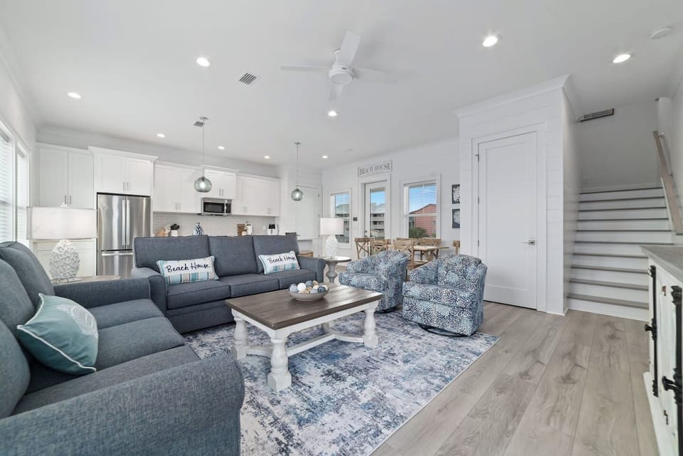 Open concept lets everyone stay involved in the conversation.
