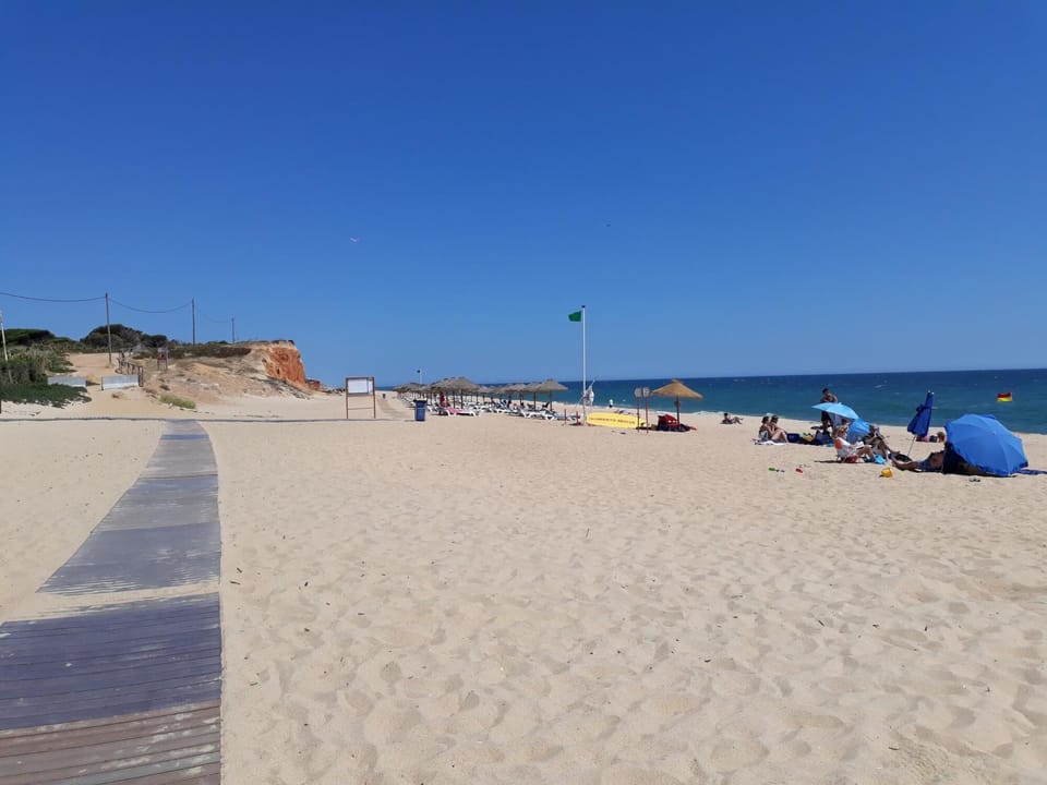 T1 Varandas Forte Piscina Ar Cond Garagem Apartment in Quarteira