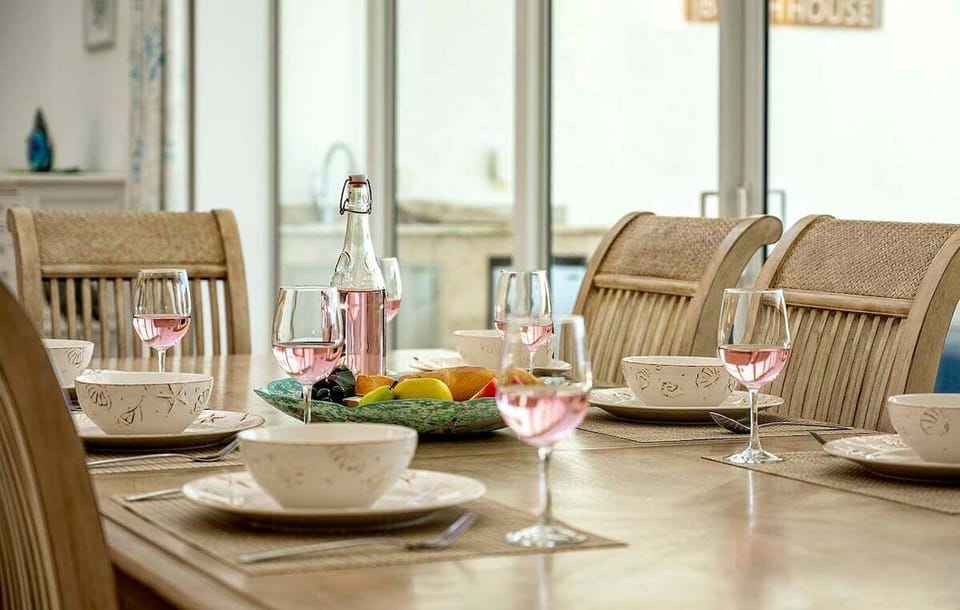 Dining Table can seat up to 8 guests
