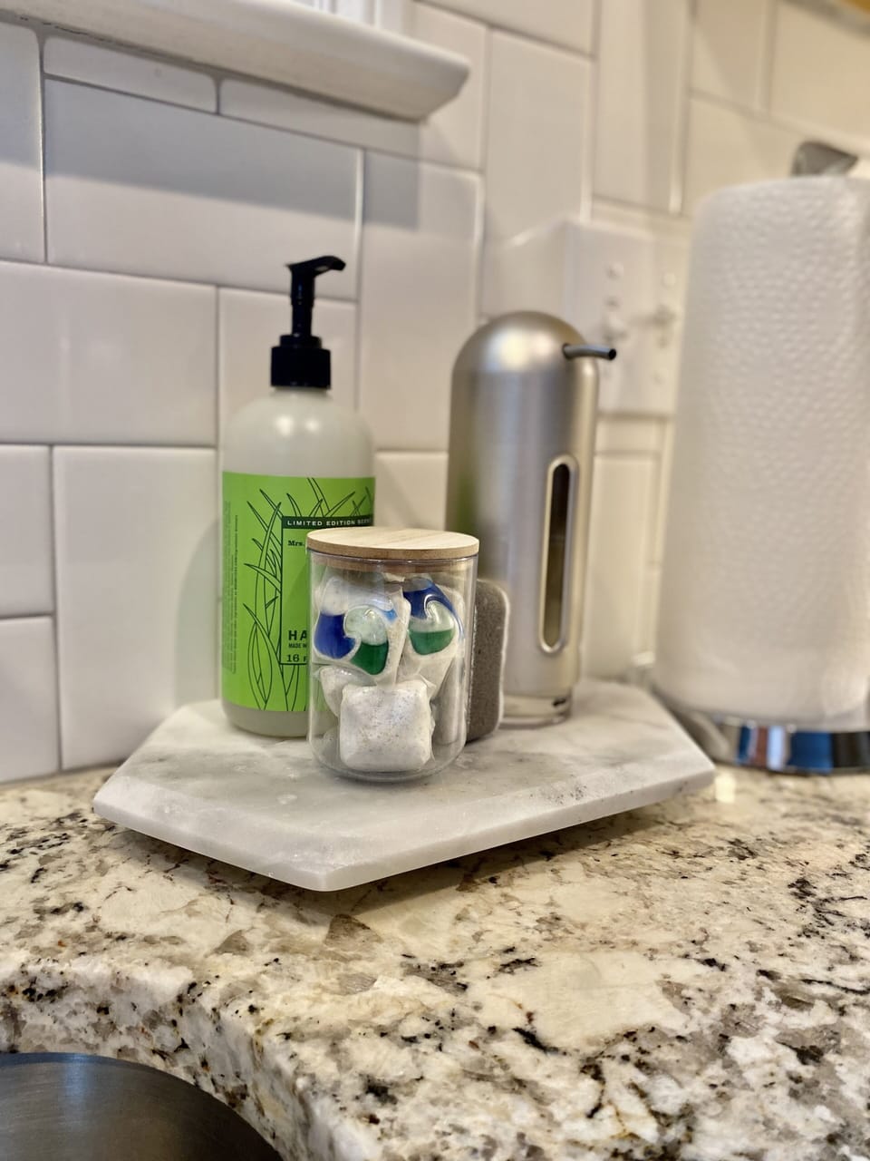 Soap and dish detergent provided