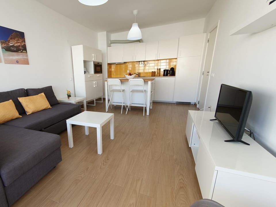 House | 1 bedroom, iron/ironing board, WiFi