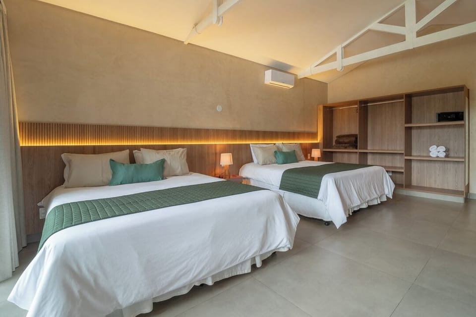 Chalet, Lake View | Premium bedding, minibar, in-room safe, desk