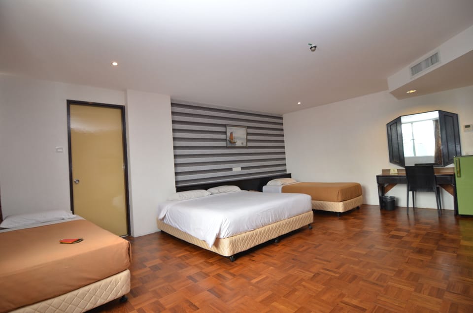 Family Room | Premium bedding, desk, blackout drapes, free WiFi