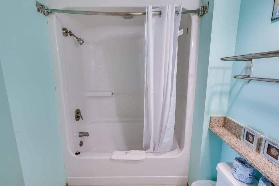 Amazing Private Bathroom
