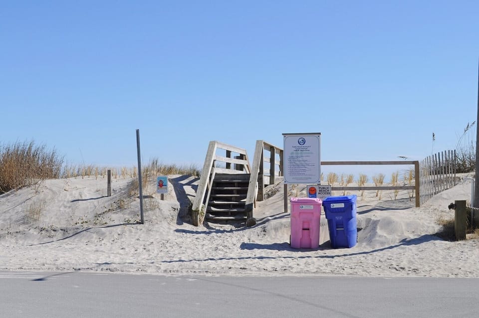 Public Beach Access - Lenoir Avenue
