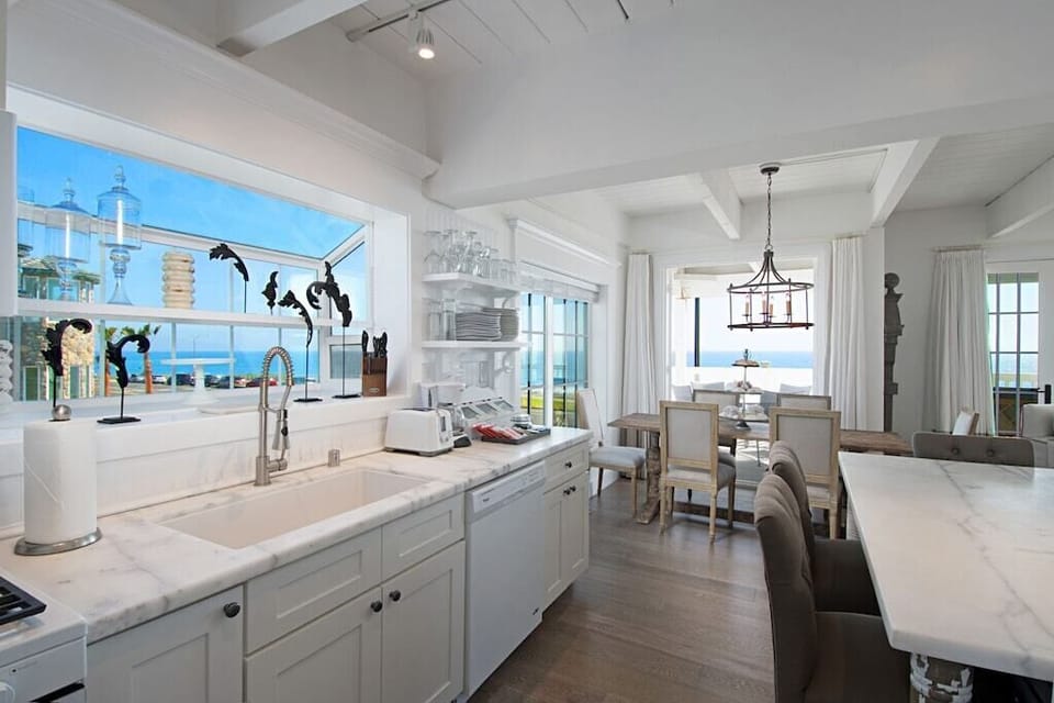 Kitchen area