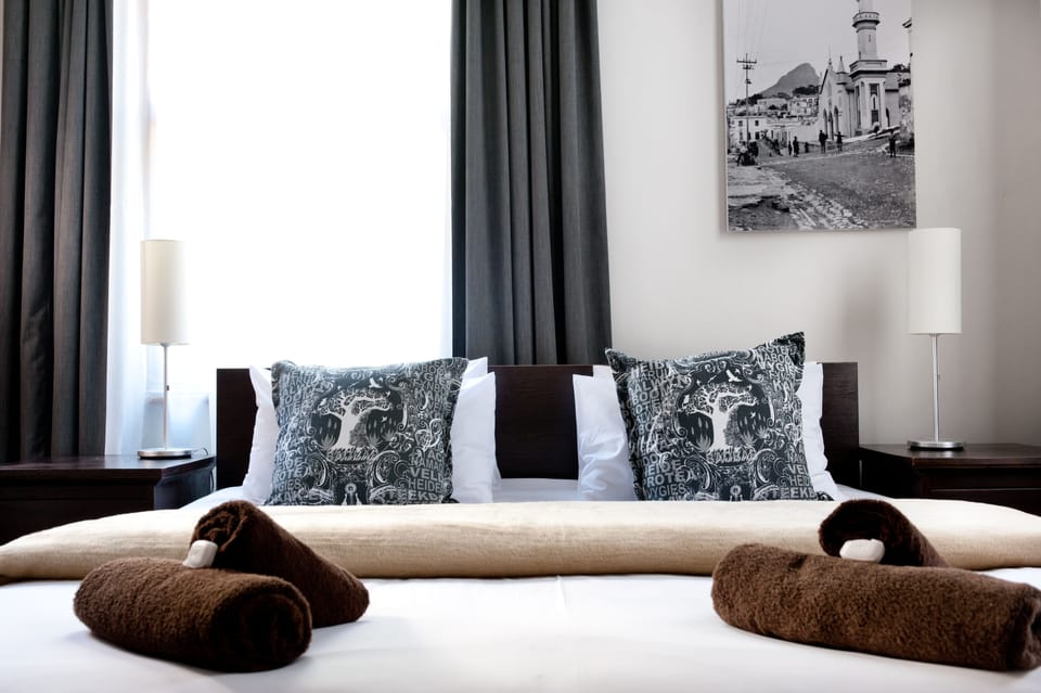 Deluxe Double Room | In-room safe, blackout drapes, iron/ironing board, free WiFi