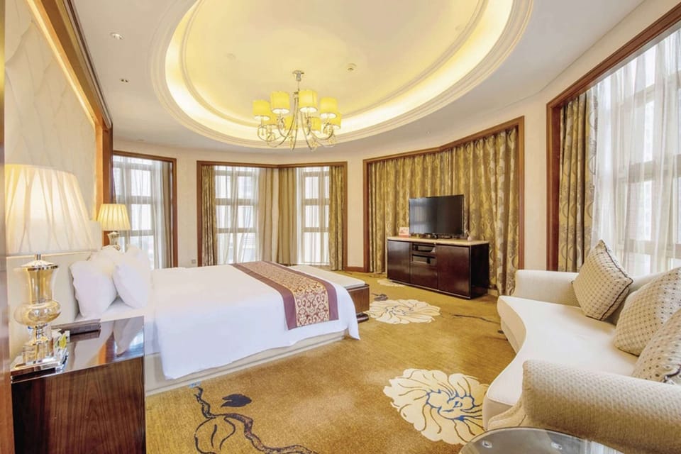 Desk, free WiFi, bed sheets, alarm clocks
