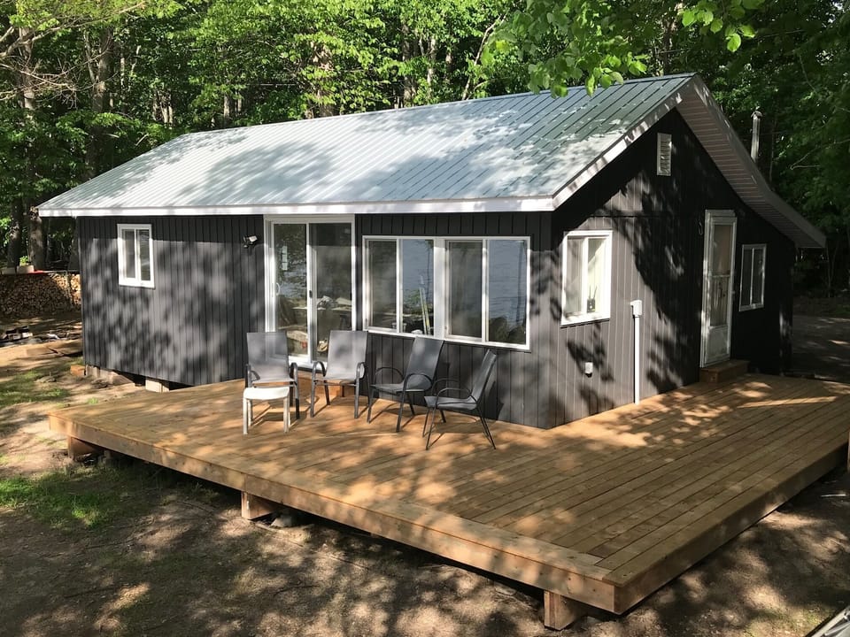 Deck and Cottage is well shaded but beach is full SUN