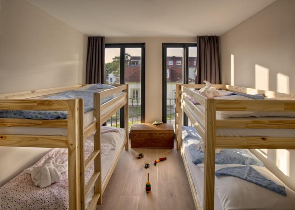 Suite, 2 Bedrooms, Balcony (Typ 3) free children's club | 2 bedrooms, minibar, in-room safe, cribs (surcharge)