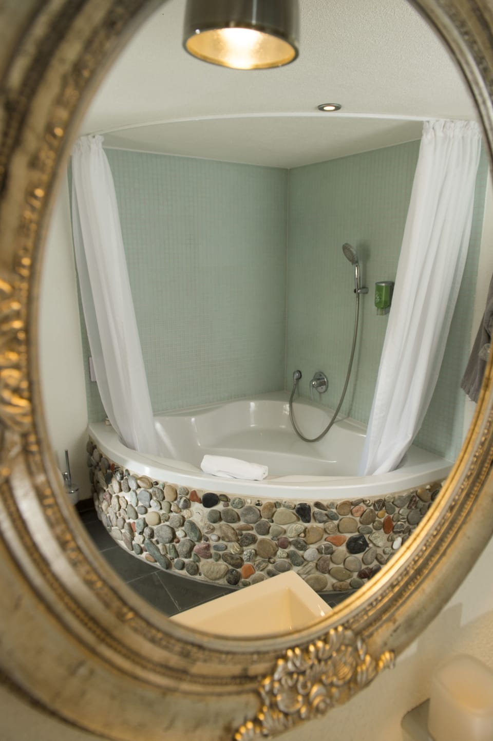 Deluxe Double Room | Bathroom | Deep soaking tub, hair dryer, bathrobes, towels